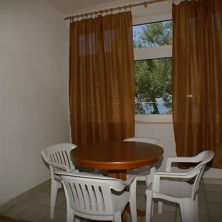 Tucepi 2699d Apartment Donje Rascane